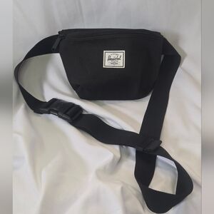 NWOT Herschel Supply Company Unused Black Belt Bag